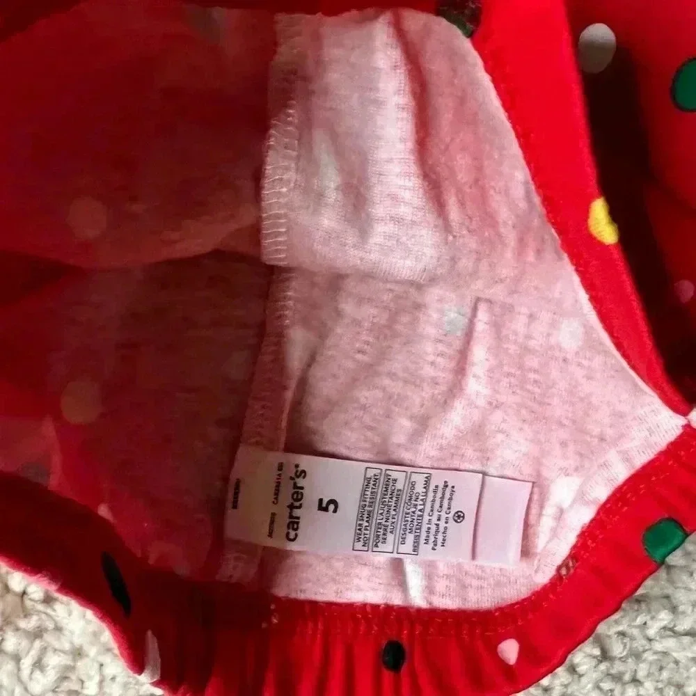 GIRLS CARTER’S CHRISTMAS PJ SET SIZE 5 GUC